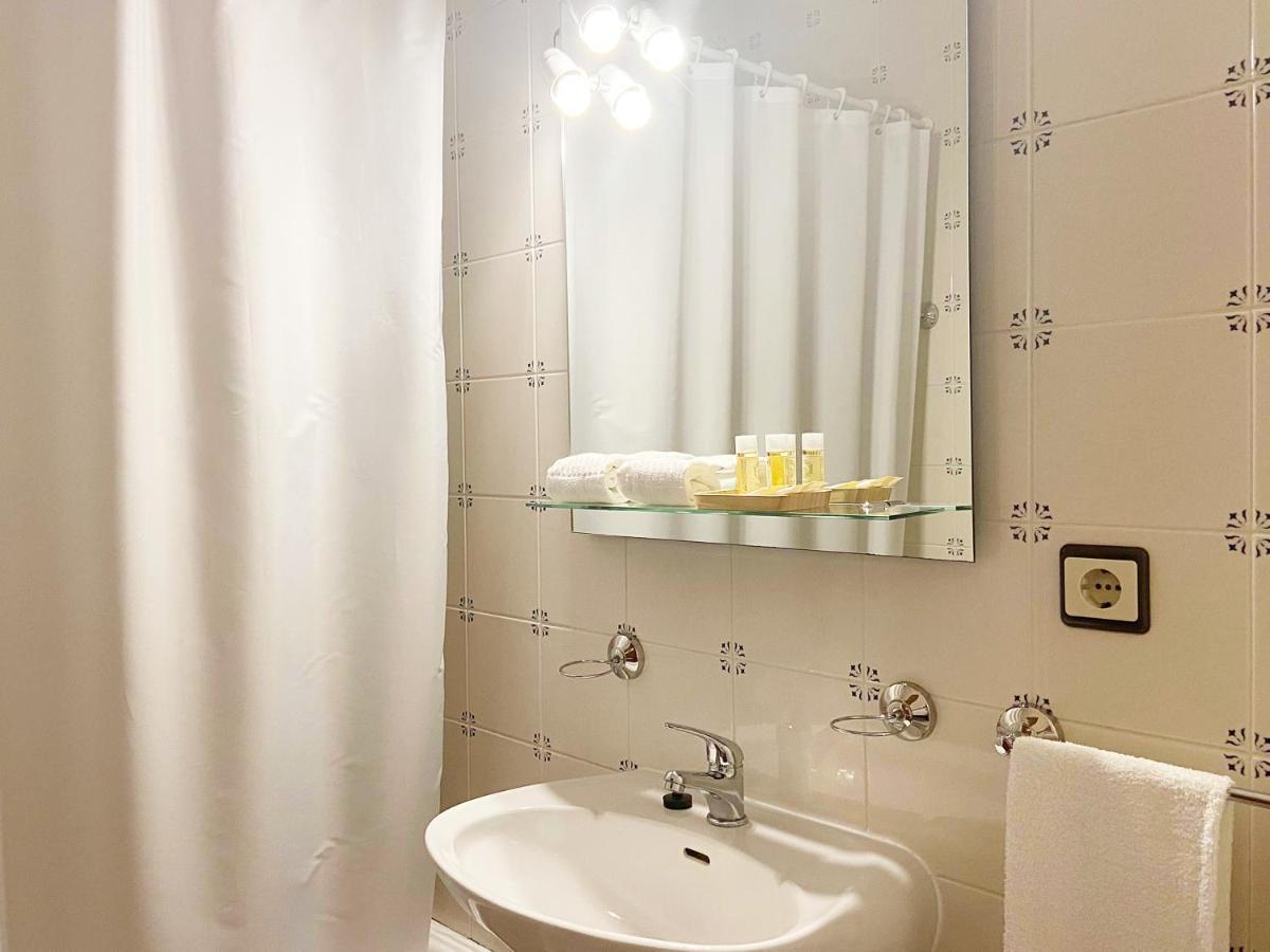 Vinhais Hotel Екстериор снимка