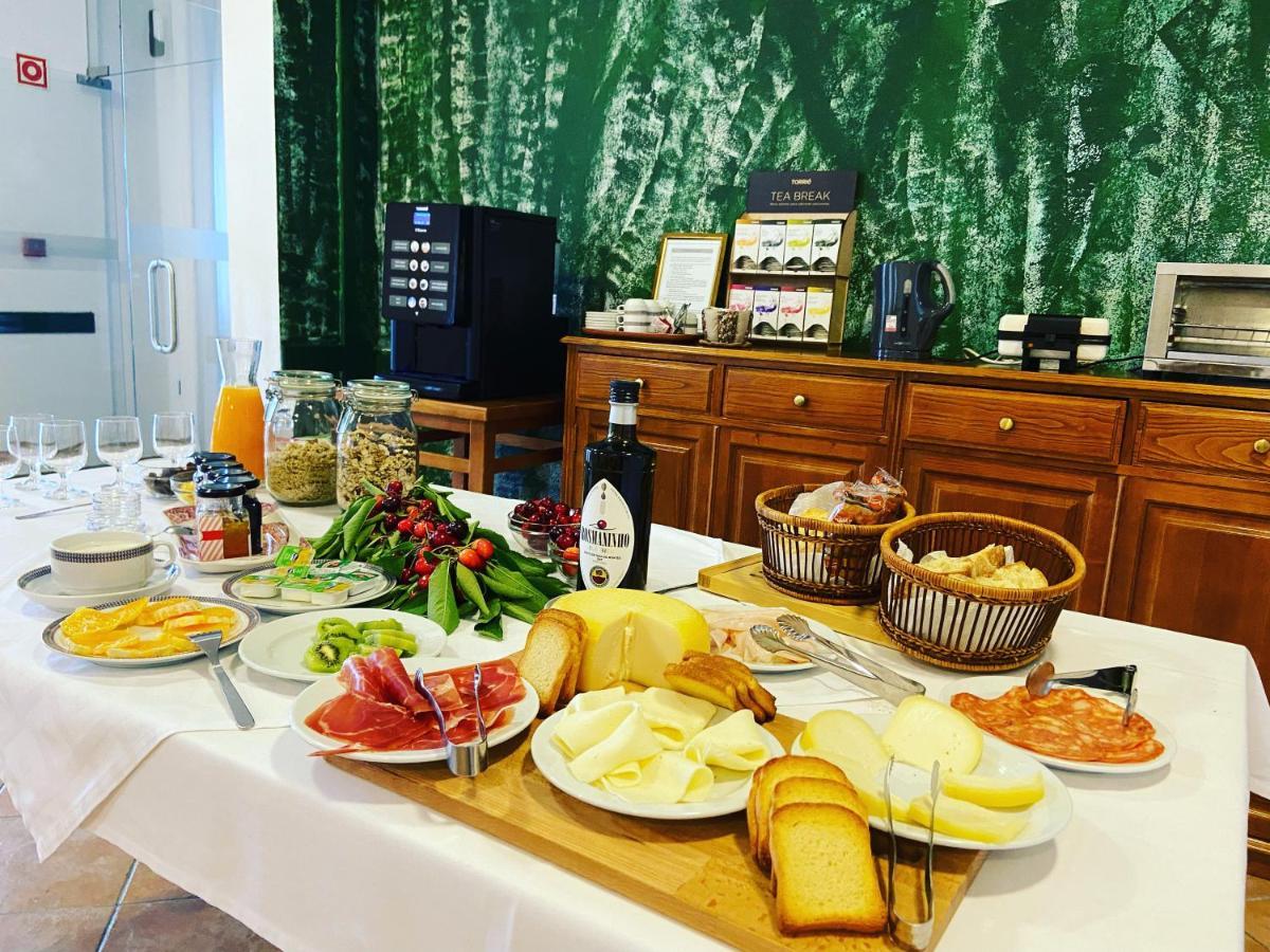 Vinhais Hotel Екстериор снимка