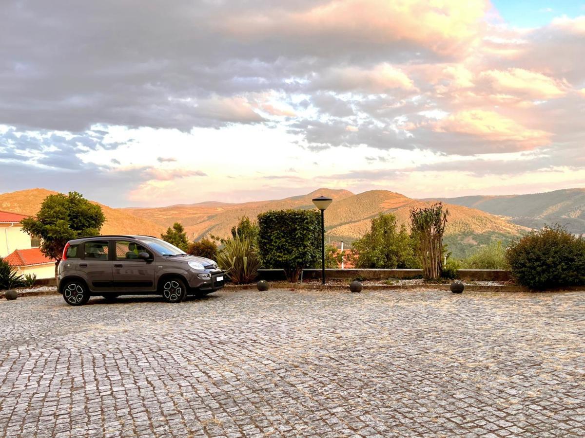 Vinhais Hotel Екстериор снимка