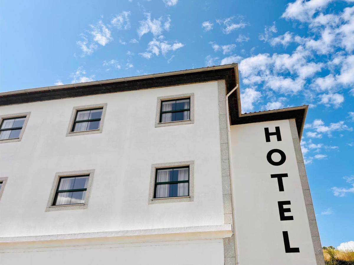 Vinhais Hotel Екстериор снимка